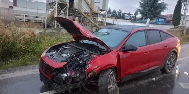 Kırklareli'nde Trafik Kazası: Sürücü Yaralandı