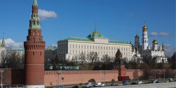 Putin ve Aliyev Bugün Görüşecek