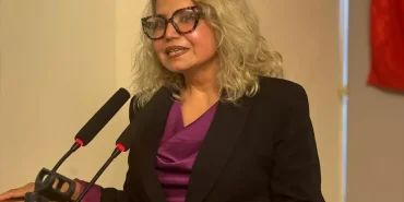 Latife Oruç'tan Yeni Eser: Sırlı Hamleler