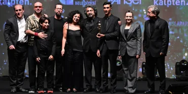 62uluslararasi-antalya-altin-portakal-film-festivalinde-oduller-sahiplerini-buldu-153151-20251102