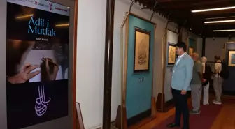 Antalya'da Adil-i Mutlak Hat Eserleri Sergisi Sanatseverlerle Buluştu