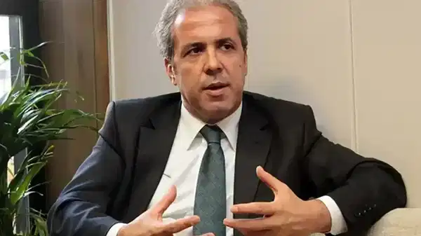 AK Partili Tayyar,Mehmet Akif Ersoy'u gölgede bırakacak birine dikkat çekti!