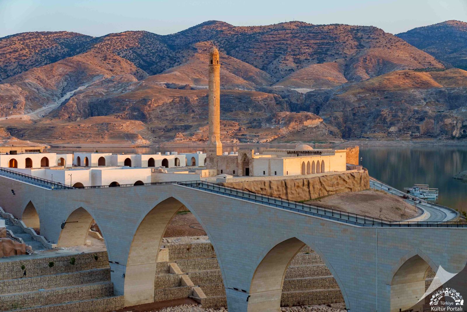 Tarihi Hasankeyf'e yeni dokunuşlar