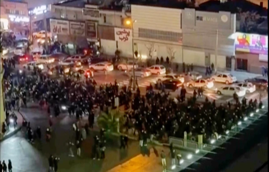 İran adeta kan gölüne döndü!Hastaneler dolup taştı