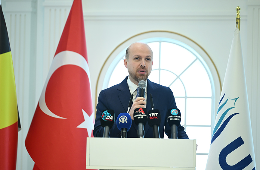 Necmettin Bilal Erdoğan Uluslararası Demokratlar Birliğinin, Köln'deki iftar proğramında konuştu